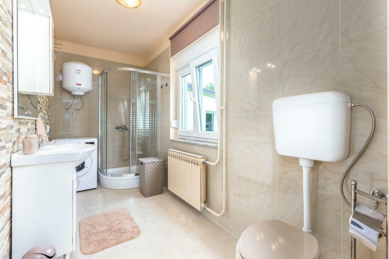 Apartman Lucia Рийека Екстериор снимка