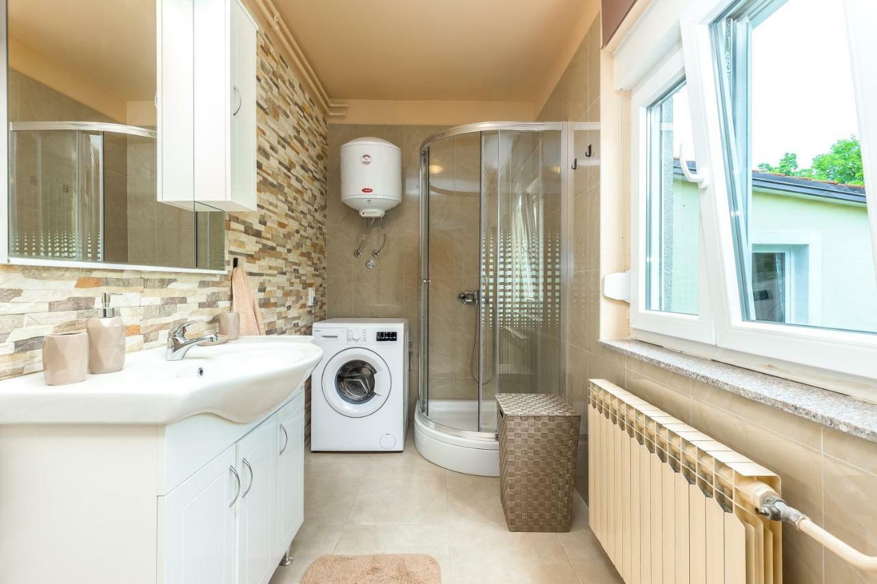 Apartman Lucia Рийека Екстериор снимка