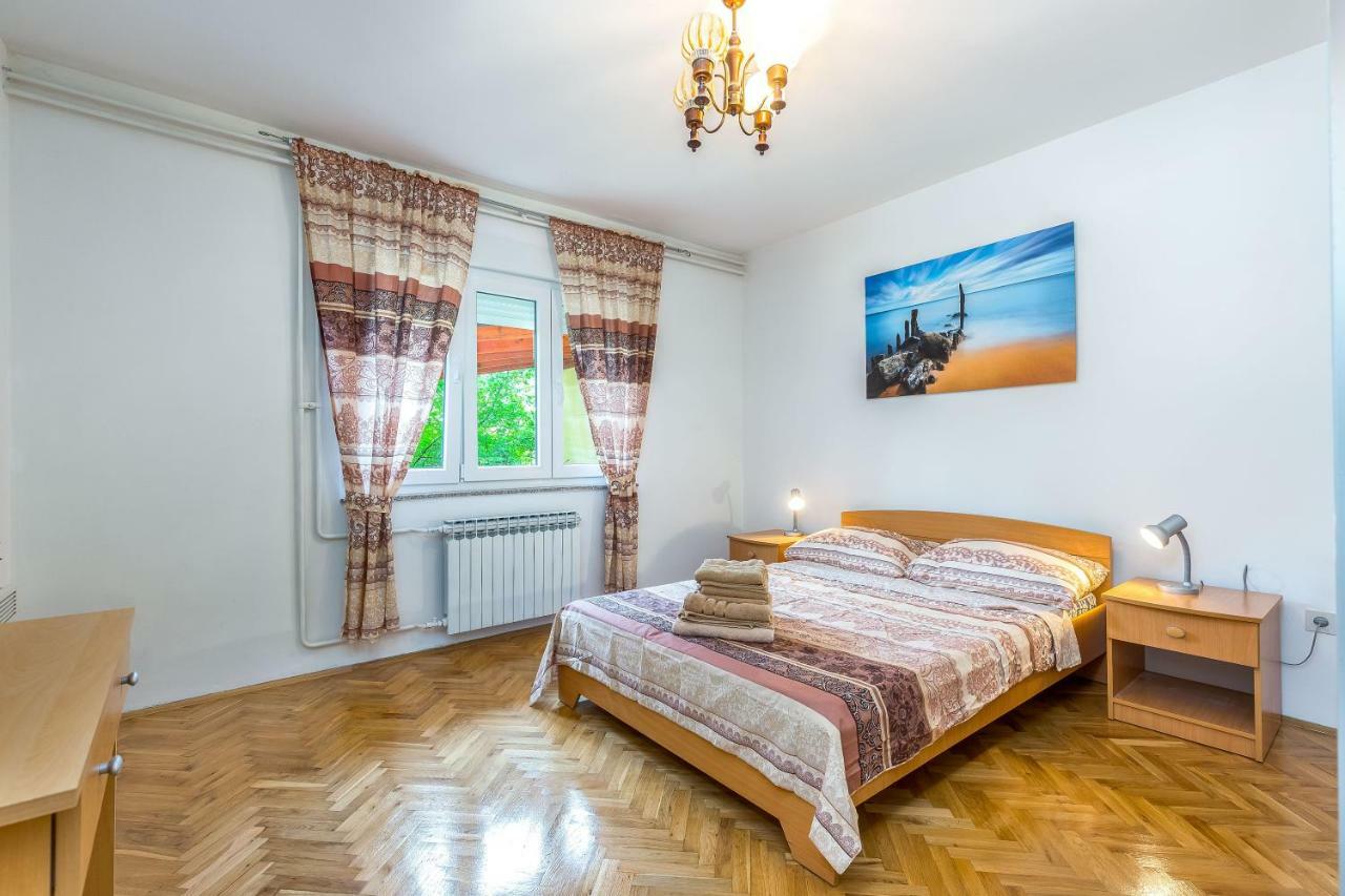 Apartman Lucia Рийека Екстериор снимка